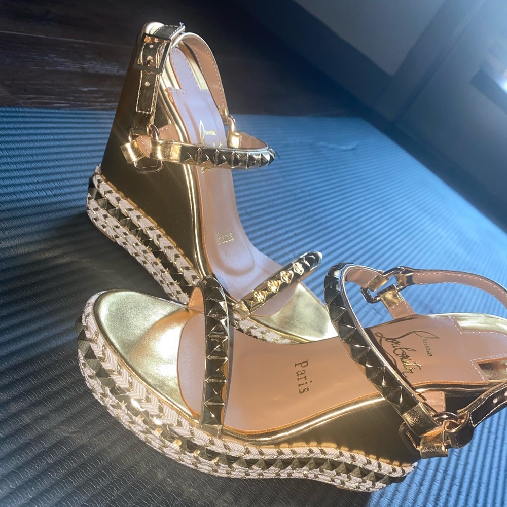 CHristian louboutin DUPE wedge